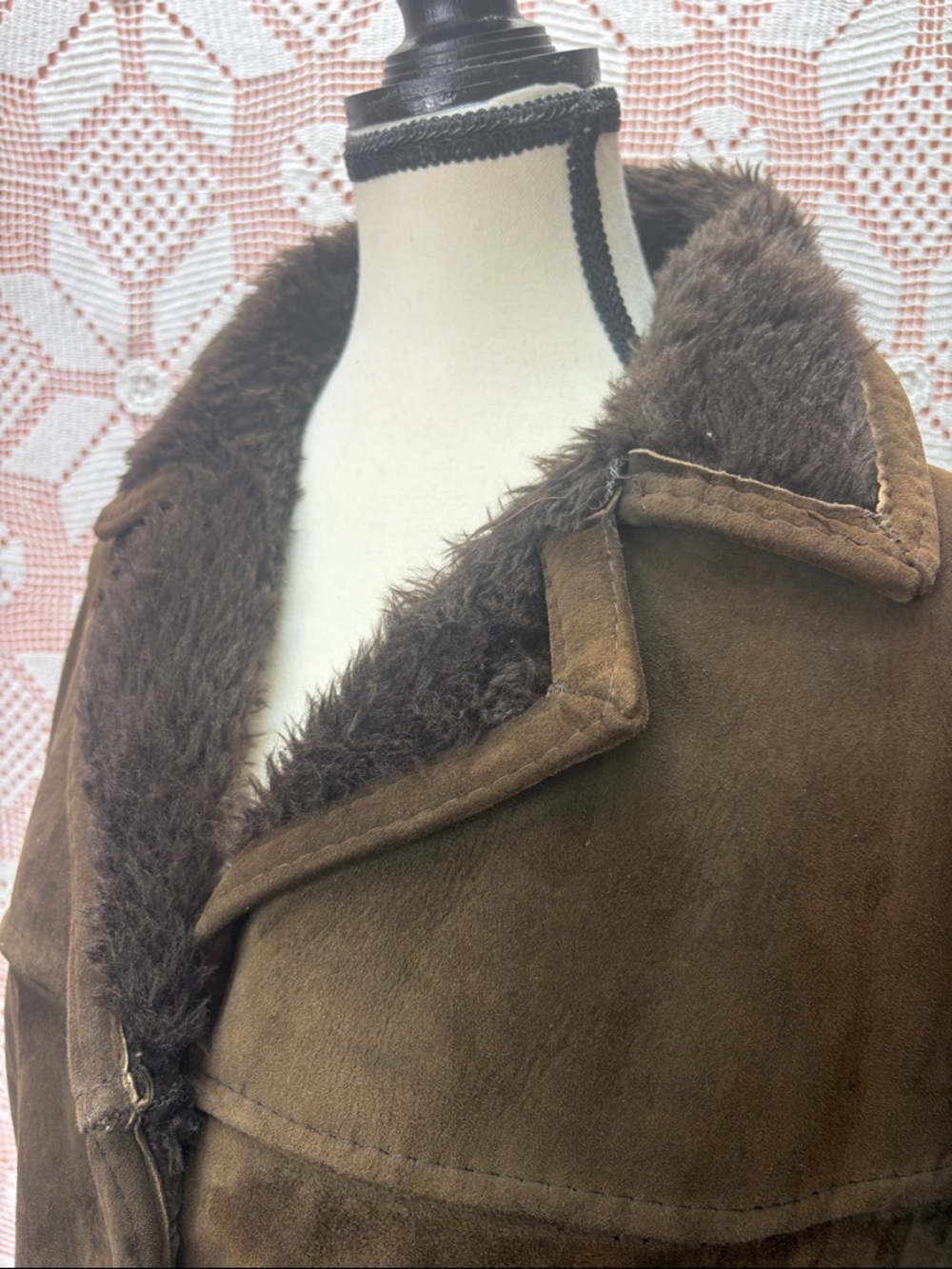 Vintage Suede Shearling Coat – Made in England - Picture 3 of 12